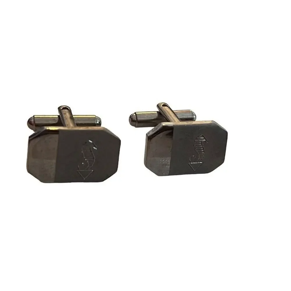 Vintage Silver Tone Seahorse Etched Rectangle Cufflinks